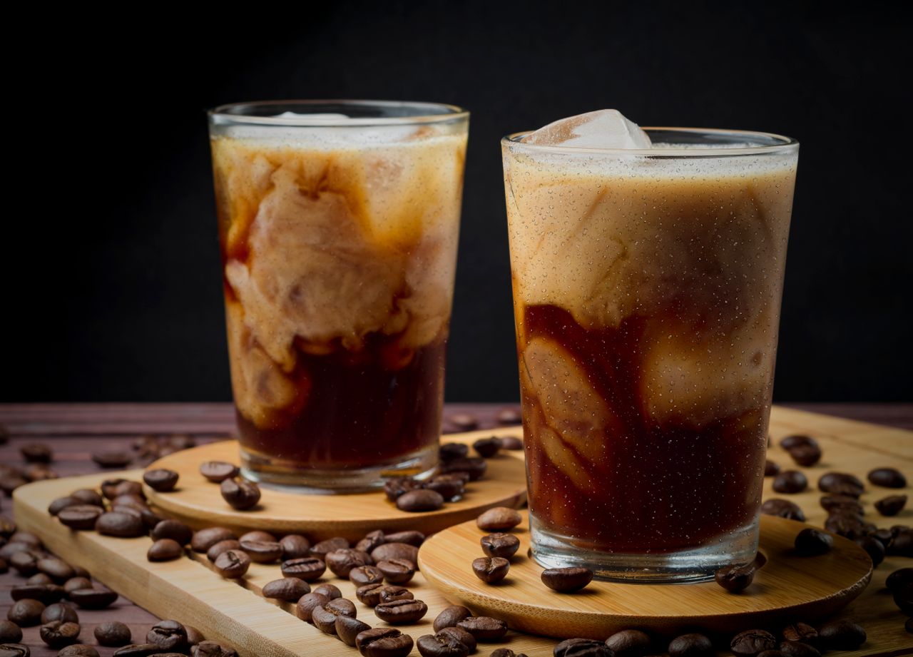 Ako si pripraviť tie najlepšie letné životabudiče v podobe ľadovej kávy a Cold Brew